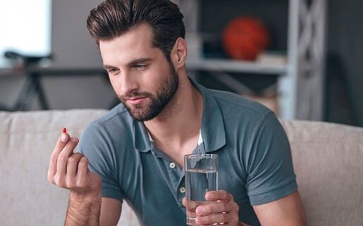 Pharmaceutical treatment of prostatitis